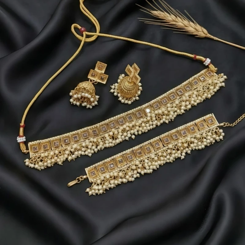 Royal Rajwadi Choker Set
